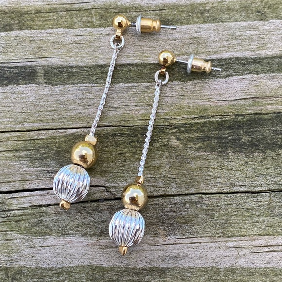 Beaded drop ball earrings silver and gold tone - Picture 5 of 5